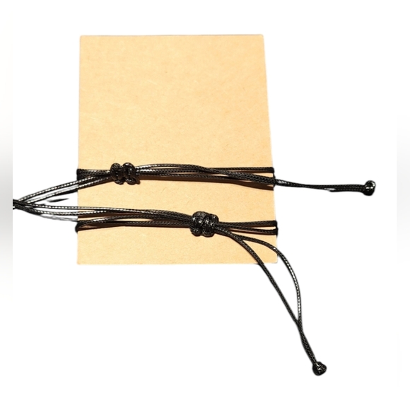 🎅 3/$10 Friendship Bracelets Set with Card Adjustable One Size Fits All NEW - Picture 2 of 2